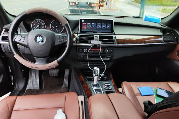 Used BMW X5 2013 xDrive35i Leading Model Center Console