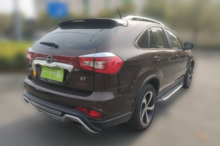 Used BYD S7 2016 2.0T Automatic Prestige Edition Rear Right 45 Deg