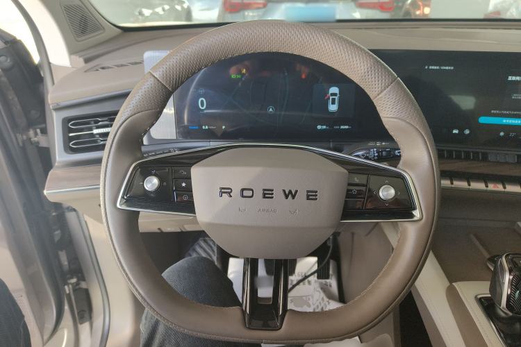 Used Roewe RX9 2023 2.0T Two-Wheel Drive Enjoyment Version