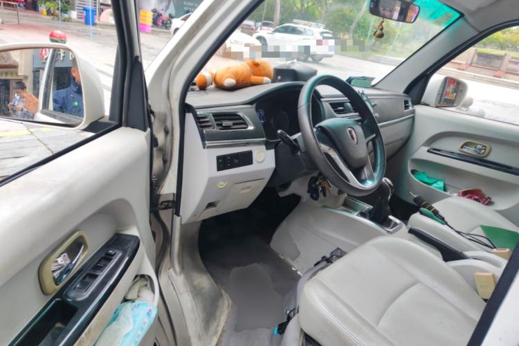 Used Jinbei New Hiace X30L 2016 1.5L Business Edition DLCG14 Driver Seat