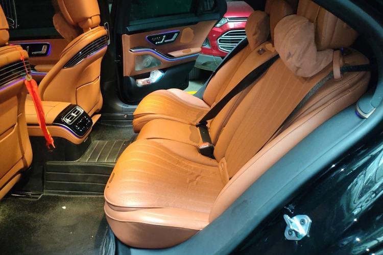 Used Mercedes-Benz S-Class 2022 S 450 L 4MATIC Left Rear Seat