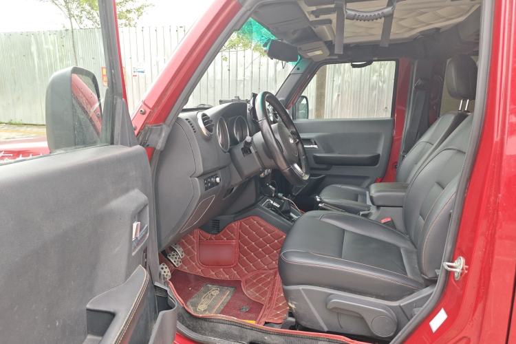 Used BAIC Off-Road BJ40 2016 40L 2.3T Manual All-Wheel Drive Prestige Edition
