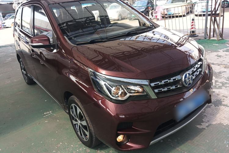 Used Venucia M50V 2017 1.6L XL CVT Luxury Edition