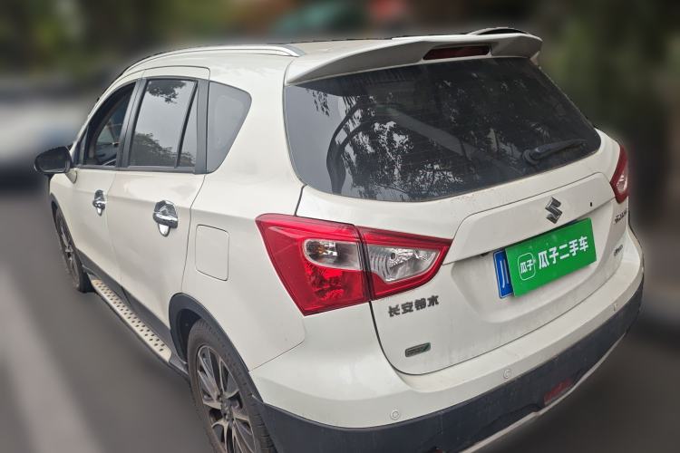 Used Suzuki S-Cross 2015 1.4T Automatic Two-Wheel Drive Prestige Model
