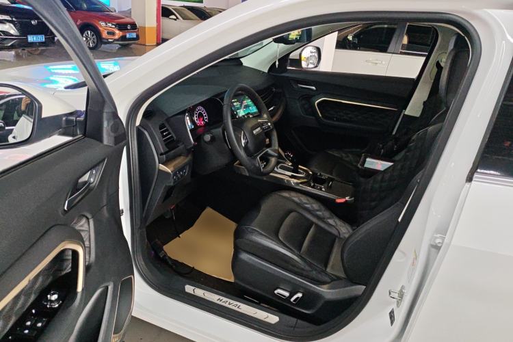 Used Haval H6 2020 1.5 GDIT Automatic Platinum Champion Edition Driver Seat