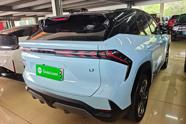 Used Geely Galaxy L7 2023 1.5T 115 km Starship