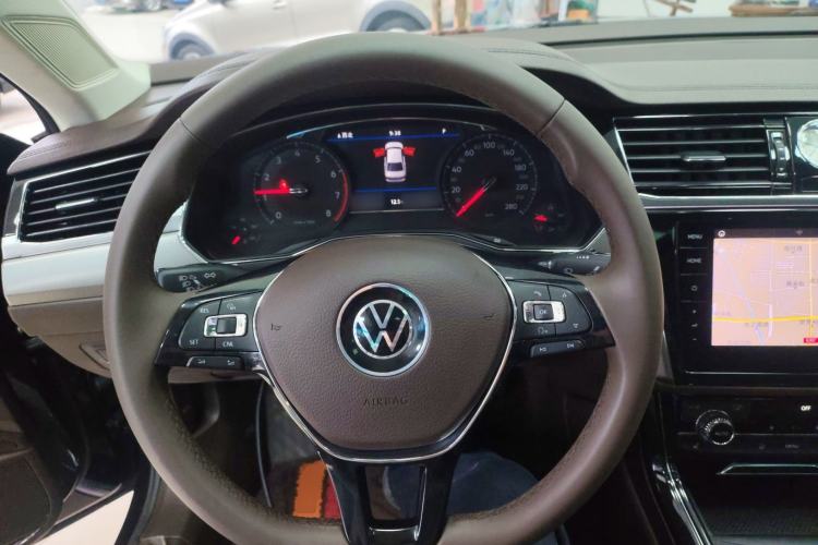 Used Volkswagen Phideon 2021 380TSI Luxury Edition
