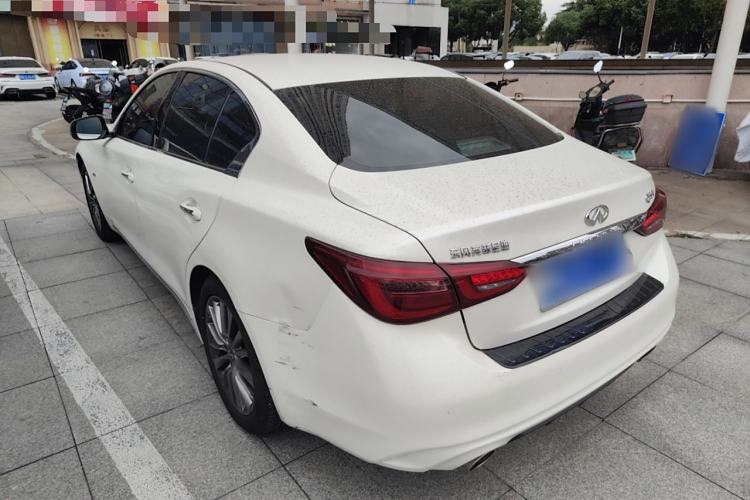 Used Infiniti Q50L 2018 2.0T Enjoyment Version China VI Standard
