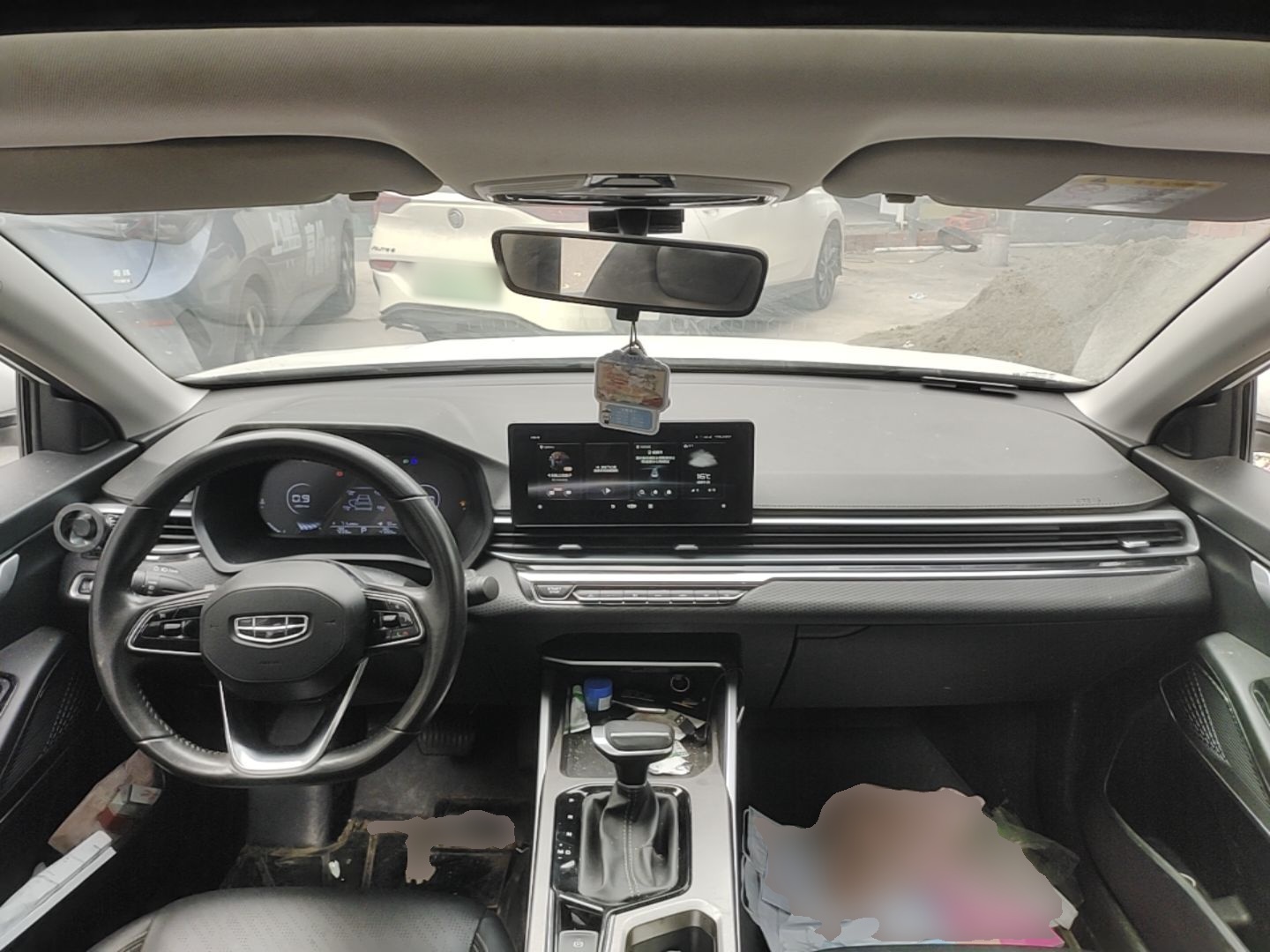 Geely Auto Emgrand 2022 4th Generation 1.5L CVT Luxury Model - Premium — снимка 18