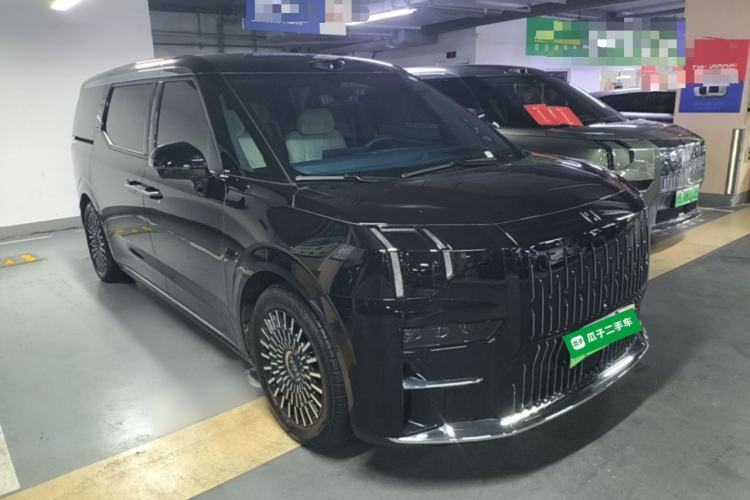 Used Zeekr 009 2024 7-Seater Aisle Version 108 kWh