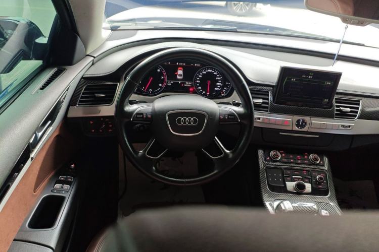 Used Audi A8 2016 A8L 45 TFSI quattro Comfort model