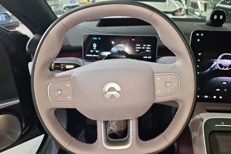 Used Nio ET5T 2024 75kWh Touring Steering Wheel