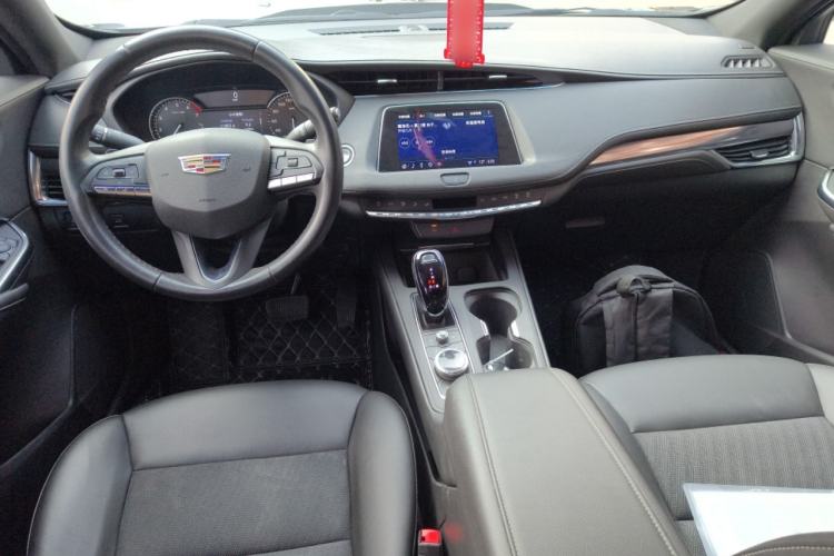 Used Cadillac XT4 2022 28T Two-Wheel Drive Fashion Edition
