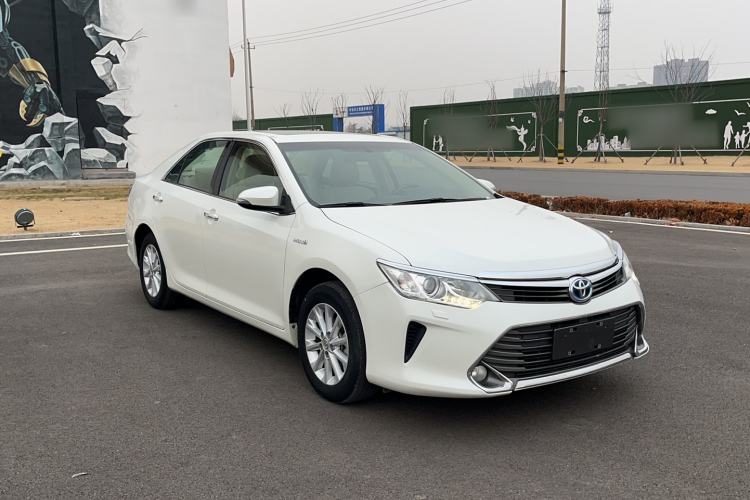 Used Toyota Camry 2015 Dual-Engine 2.5 HG Luxury Navigation Edition