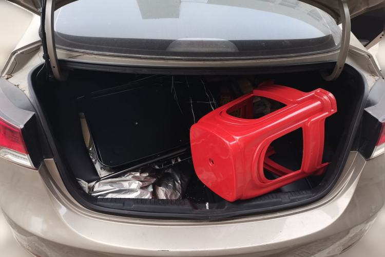 Used Hyundai Elantra (5th Generation / Langdong) 2012 1.6L Automatic Fashion Edition