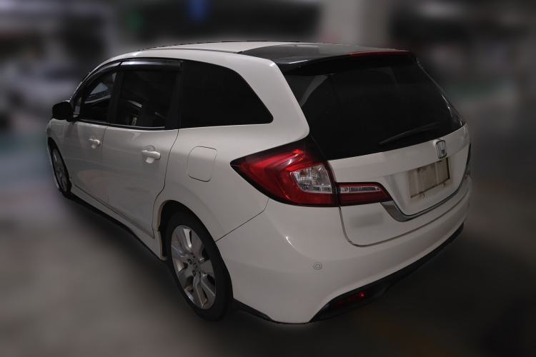 Used Honda Jade 2013 1.8L automatic Comfort version 5 seats