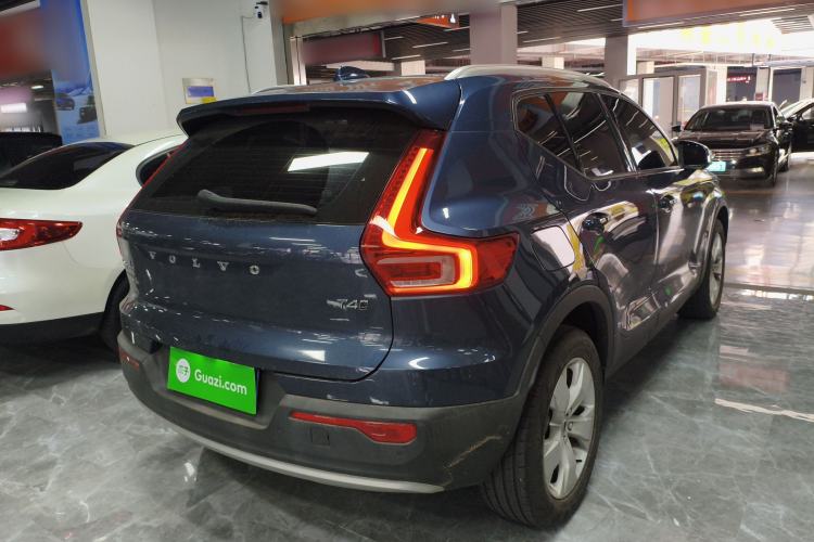 Used Volvo XC40 2022 T4 Four-Wheel Drive Smart & Stylish Edition