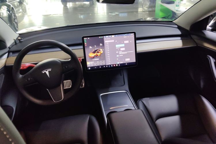 Used Tesla Model 3 2022 Rear-Wheel-Drive Version
