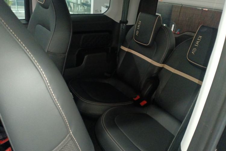 Used Baojun KiWi EV 2022 Artist Lite Edition Ternary Lithium Left Rear Seat