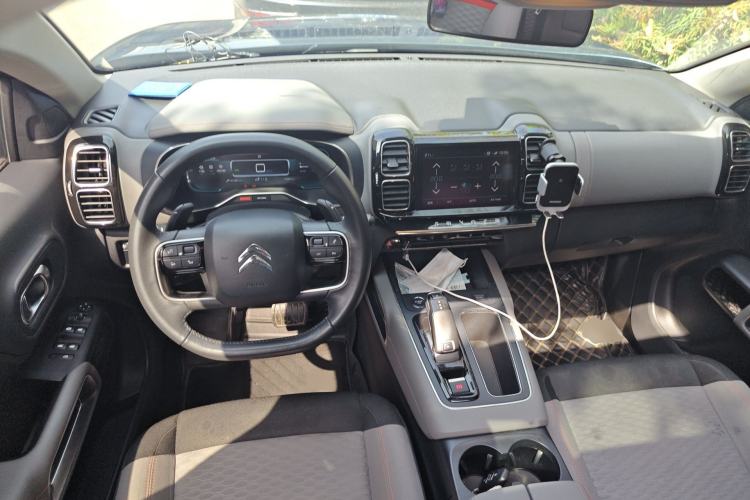 Used Citroen C5 AIRCROSS 2020 360THP Enjoyment Version Center Console