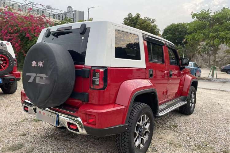 Used BAIC Off-Road BJ40 2019 2.3T Automatic Four-Wheel Drive Urban Hunter Edition Flagship Model China VI Emission Standard