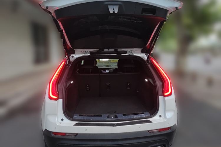 Used Cadillac XT4 2022 28T Two-Wheel Drive Fashion Edition
