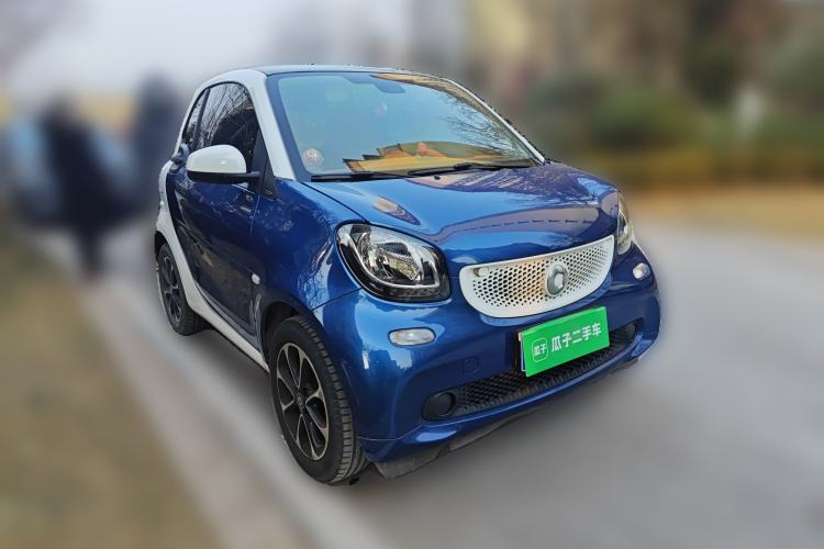 Used smart fortwo 2015 1.0L 52 kW Hardtop Passion Edition
