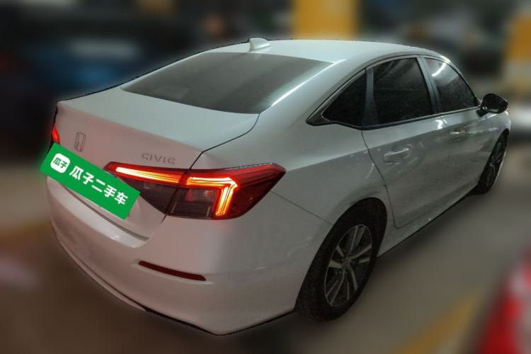 Used Honda Civic 2023 240TURBO CVT Dynamic · Center Stage Special Edition