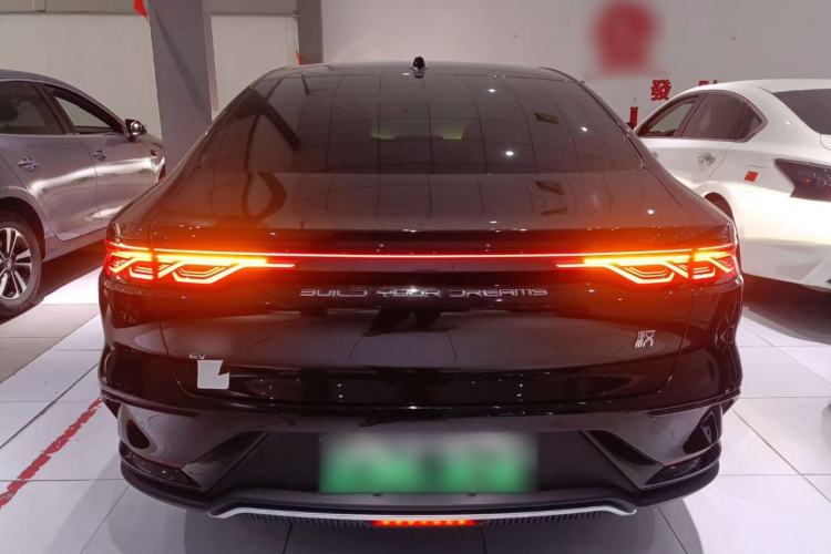 Used BYD Han 2025 EV Intelligent Driving Edition 701KM LiDAR Flagship Model
