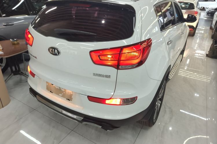 Used Kia Sportage R 2015 2.0L Automatic Two-Wheel Drive DLX Model Rear Right 45 Deg