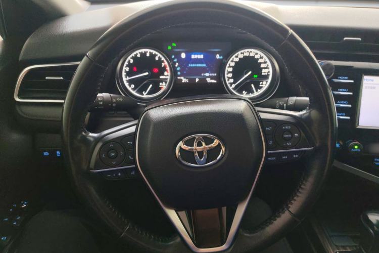Used Toyota Camry 2018 2.0G Luxury Edition Steering Wheel