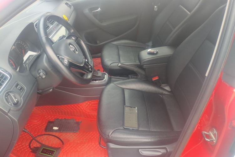 Used Volkswagen Polo 2016 1.6L Automatic Comfort Model Left Front Seat