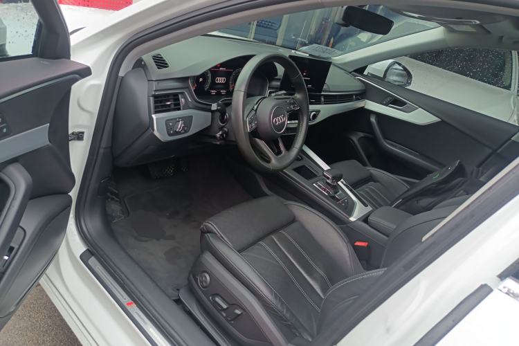 Used Audi A4L 2020 40 TFSI Luxury Dynamic Model Left Front Seat