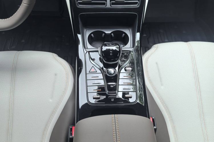 Used BYD Qin PLUS 2024 HONOR Edition DM-i 55KM Leading Model