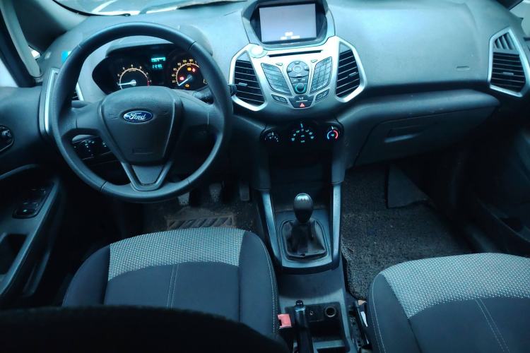 Used Ford EcoSport 2013 1.5L Manual Comfort Model Center Console