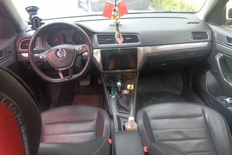 Used Volkswagen Lavida 2017 1.6L Automatic Comfort Edition
