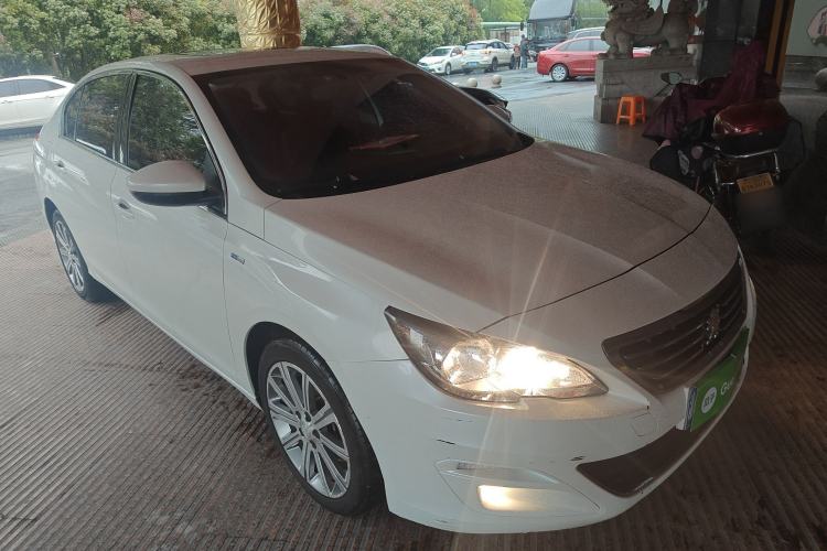 Used Peugeot 408 2018 350THP Automatic Luxury Edition Front Right 45 Deg