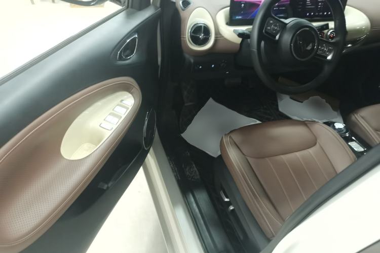 Used Wuling Bingo 2023 333 km Lingxi Connected Version Driver Seat