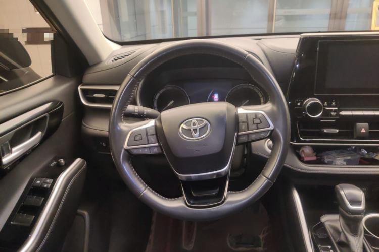 Used Toyota Highlander 2022 380T 4x4 Luxury Edition 7 Seats
