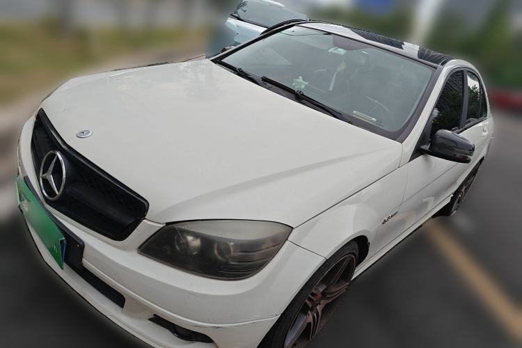 Used Mercedes-Benz C-Class 2011 C 180K Classic model