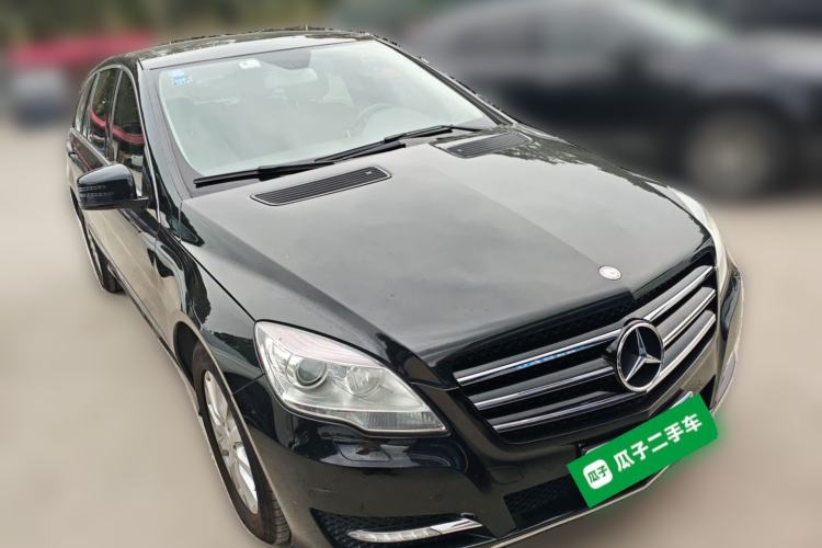 Used Mercedes-Benz R-Class  Front Right 45 Deg