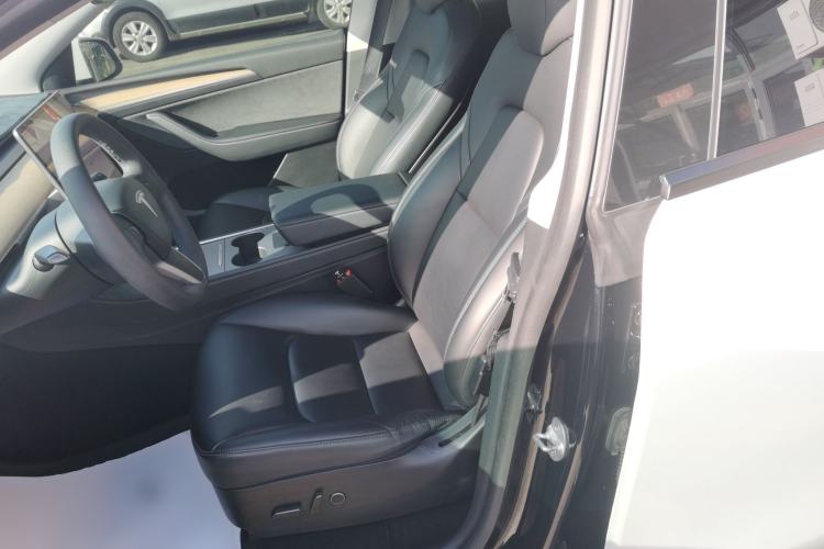 Used Tesla Model Y 2021 Standard Range Rear-Wheel Drive Version