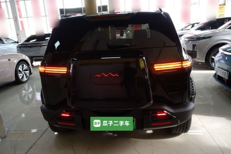 Used Formula Leopard Titanium 3 2025 501KM All-Wheel Drive Intelligent Driving Ultra Version
