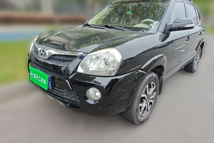 Used Hyundai Tucson 2013 2.0L Manual Two-Wheel Drive Fashion Edition