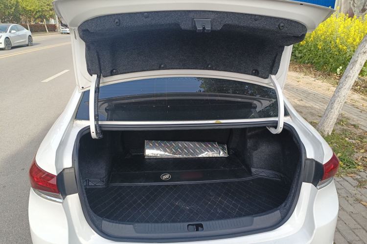 Used Buick GT 2021 Revised Version Flagship 1.5L Automatic Elite Edition Trunk