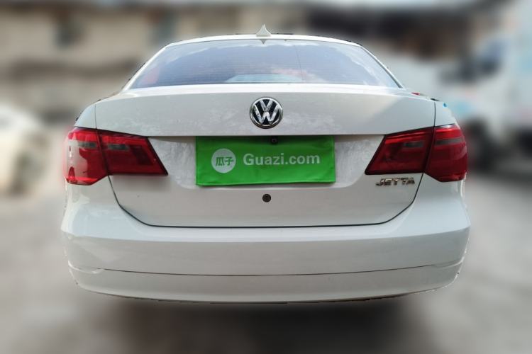 Used Volkswagen Jetta 2013 1.6L Manual Comfort Model