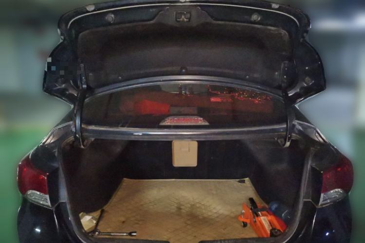 Used Hyundai Elantra (5th Generation / Langdong) 2012 1.8L Manual Luxury Version
