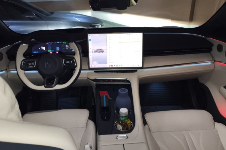 Used Zeekr 001 2026 95° All-Wheel-Drive Max Edition
