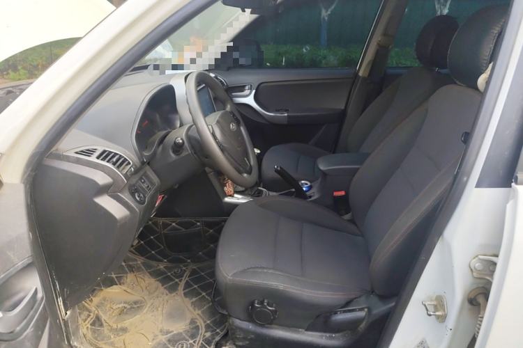 Used Chery Tiggo 3 2014 Magic Edition 1.6L Manual Fashion Version
