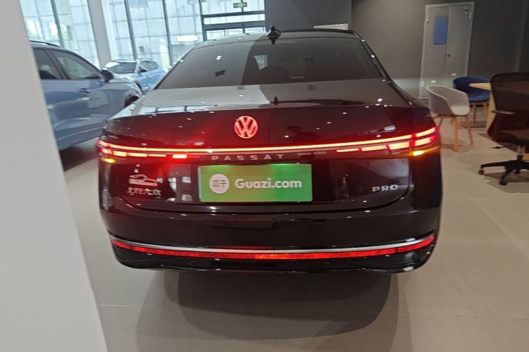 Used Volkswagen Passat 2025 Pro 380TSI Dragon Supreme Edition
